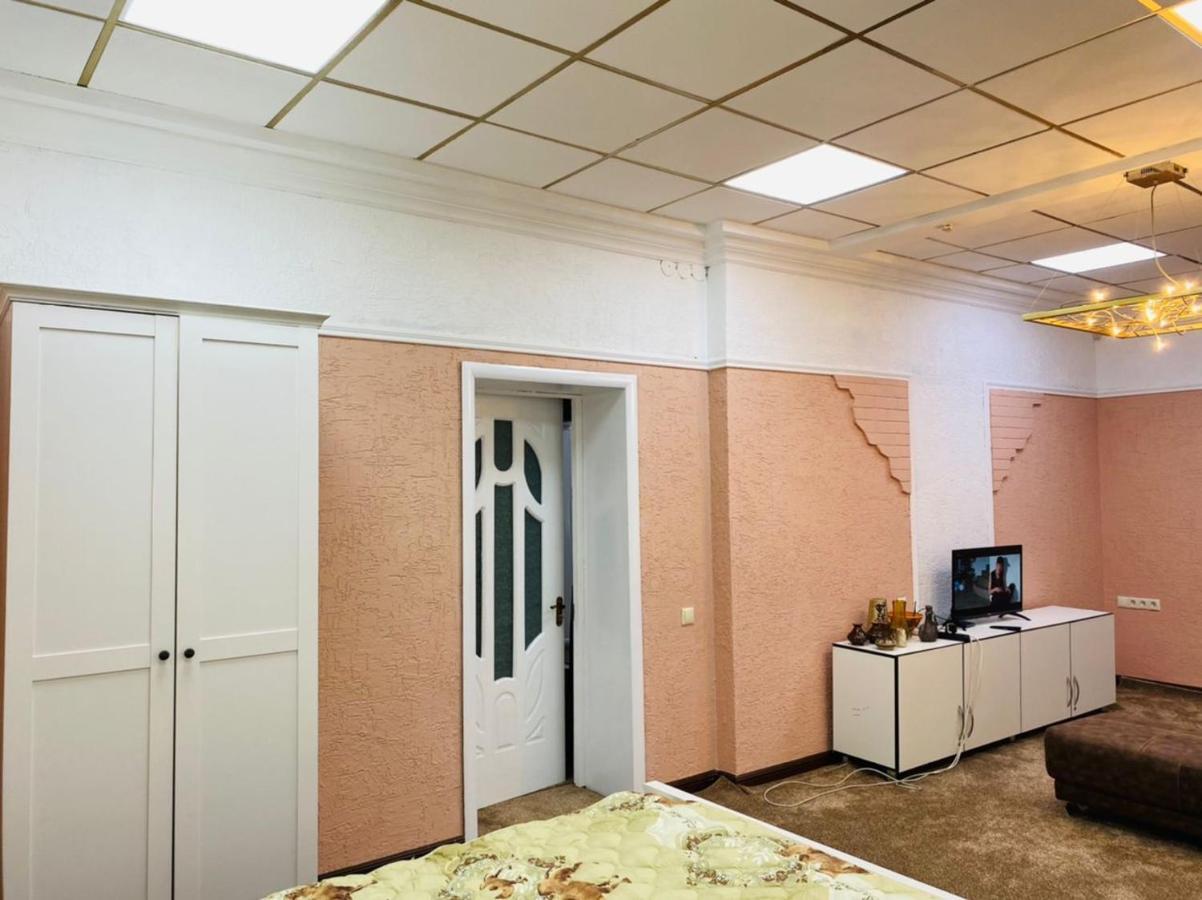 Бульвар Эркиндик74 Biszkek Zewnętrze zdjęcie